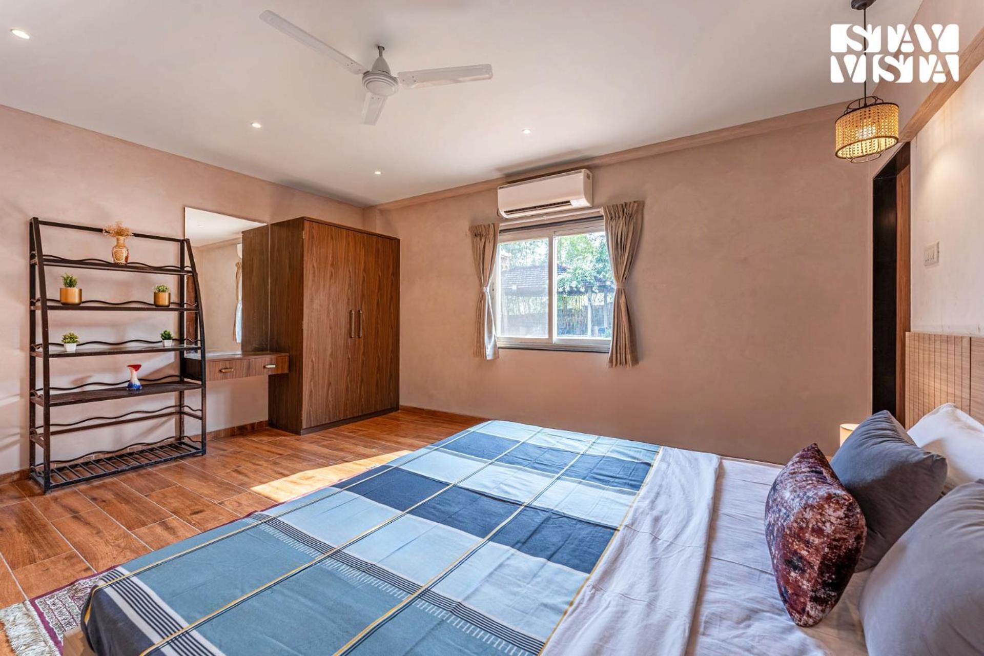 Stayvista At Countryside Meadows With Pool, Ac 푸네 외부 사진