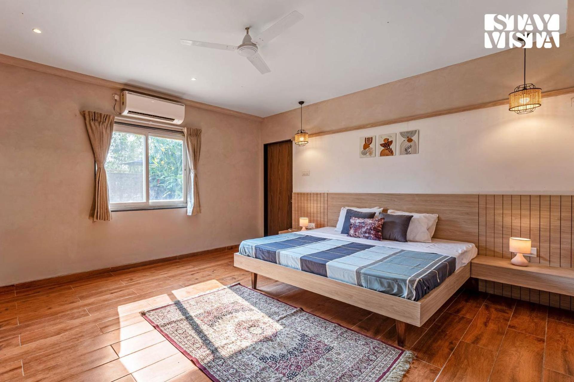 Stayvista At Countryside Meadows With Pool, Ac 푸네 외부 사진