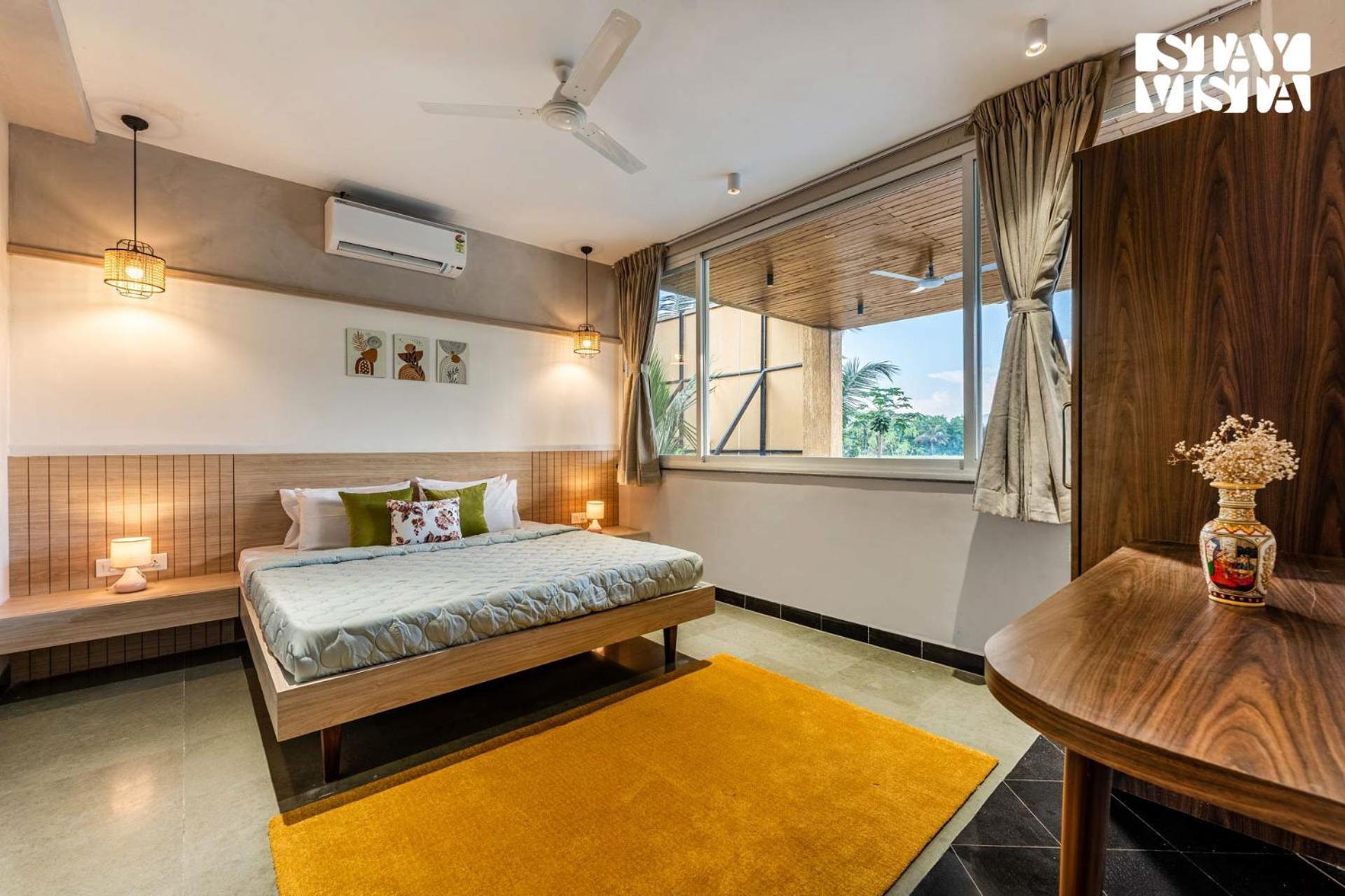 Stayvista At Countryside Meadows With Pool, Ac 푸네 외부 사진